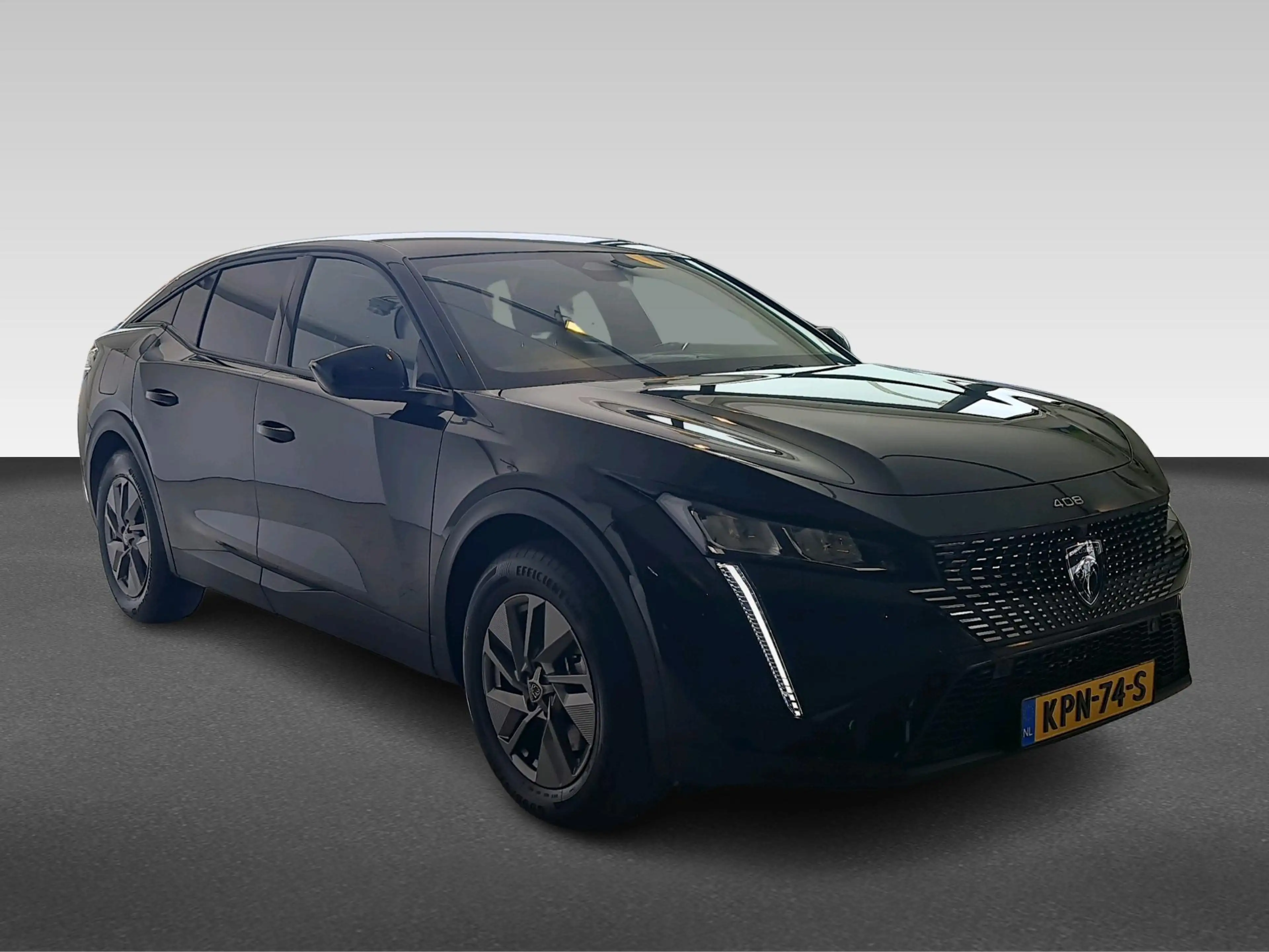 Peugeot 408 1.6Plug-in Hybrid Allure — photo 8