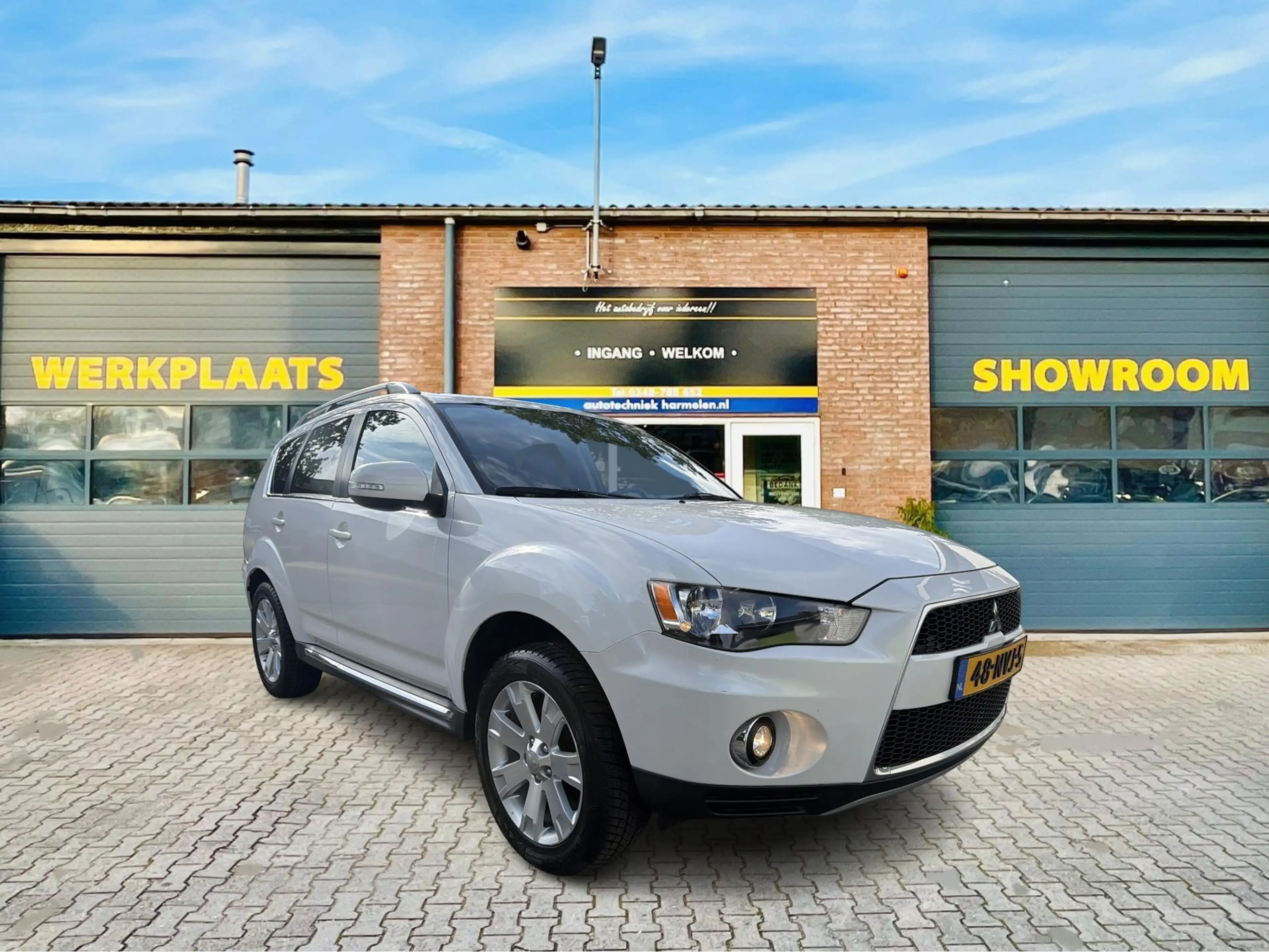 Mitsubishi Outlander 2.0 Edition Aut. *NL-Auto*Parelmoer*
