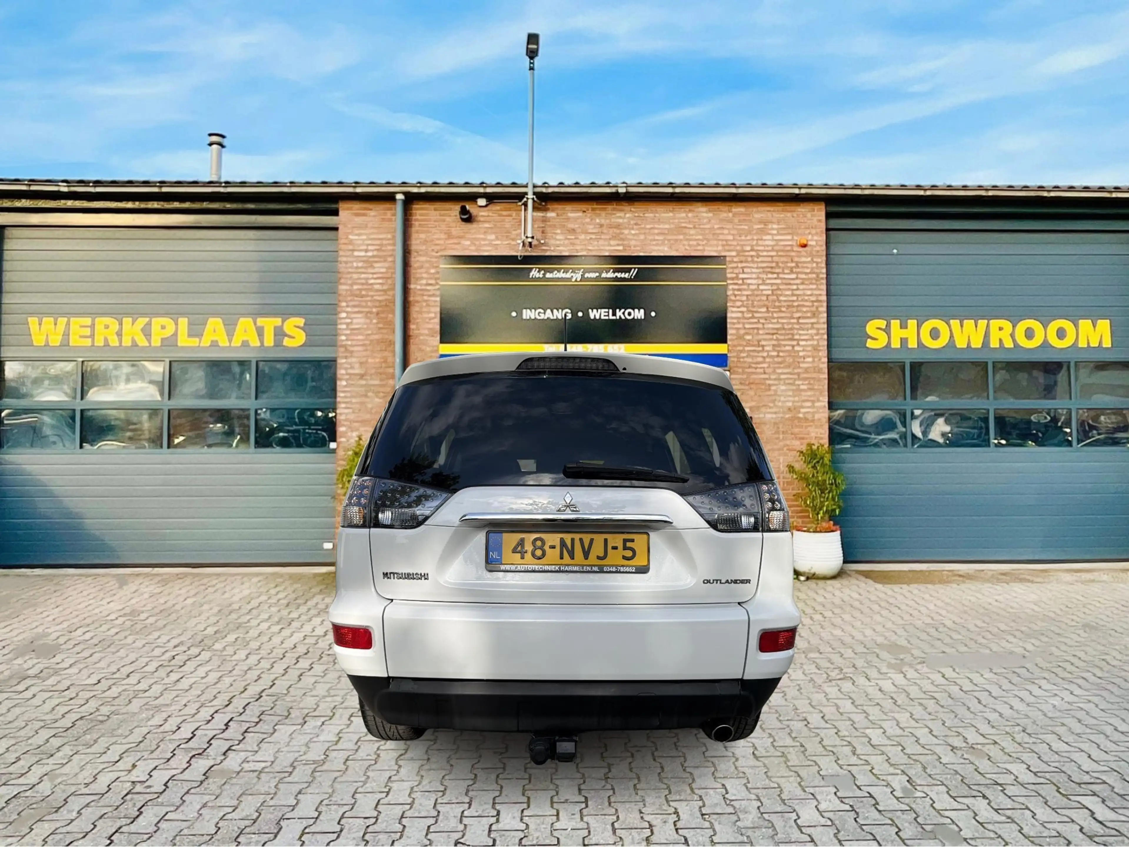 Mitsubishi Outlander 2.0 Edition Aut. *NL-Auto*Parelmoer* — photo 15