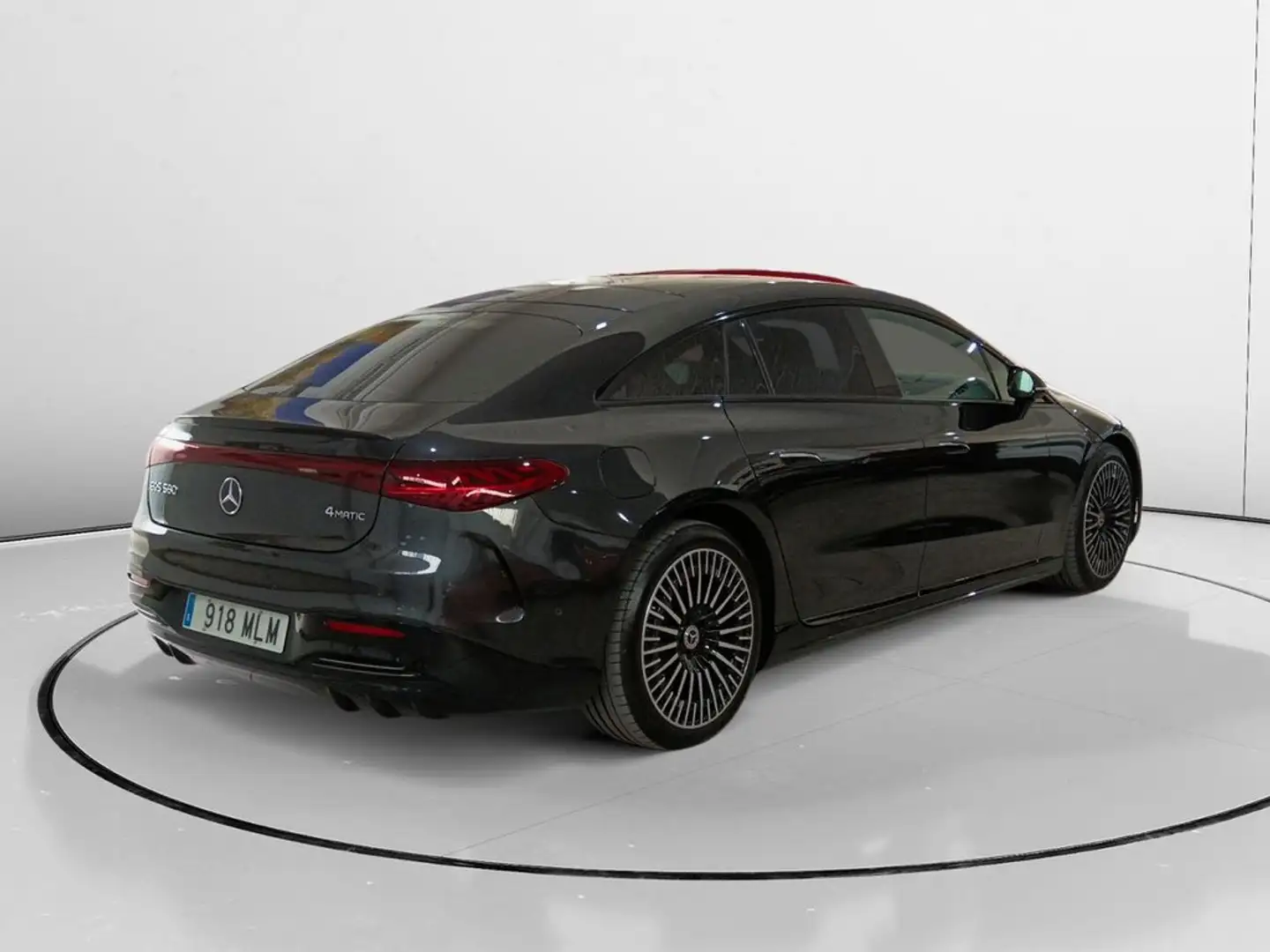 Mercedes-Benz EQS 580 4Matic Schwarz - 2