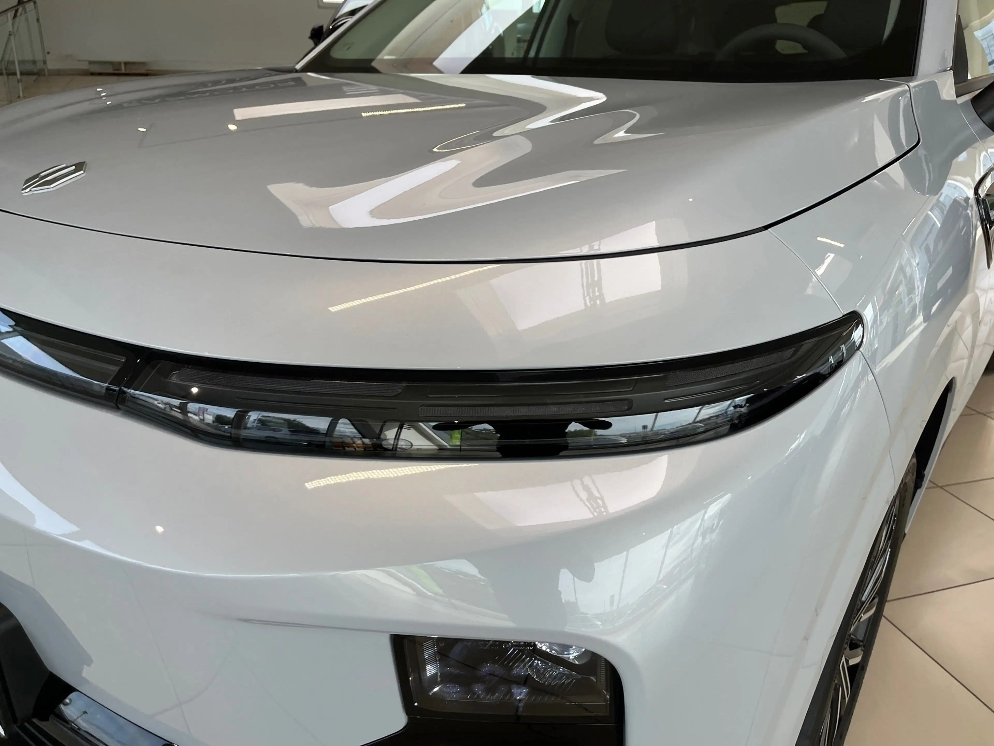 Leapmotor B10 B10 HYBRID EV - Design — photo 4