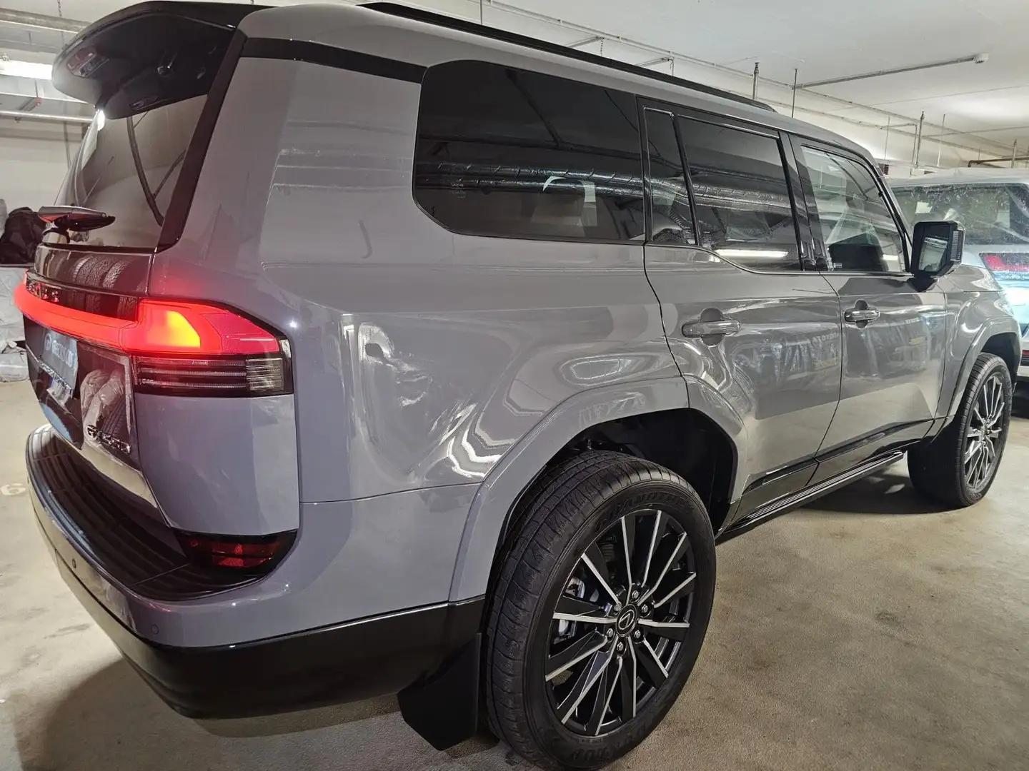 Lexus GX550+2026mod+EUROversion+FULLoption+EUreg+NEW Grau - 2