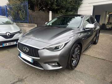 Q30 2.2d 170 7DCT AWD Premium