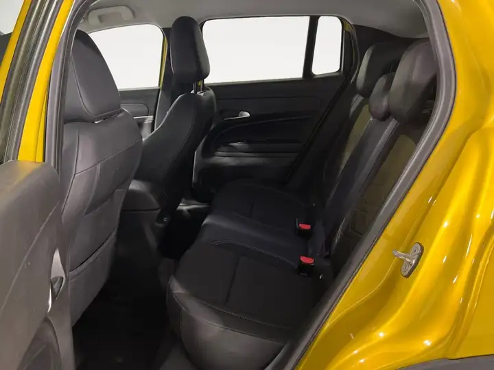 Jeep Avenger 1.2 Turbo Summit 2023, foto 11
