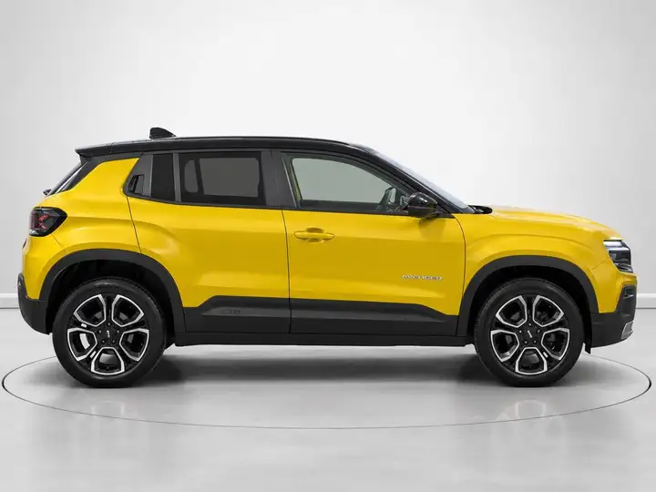 Jeep Avenger 1.2 Turbo Summit 2023, foto 2