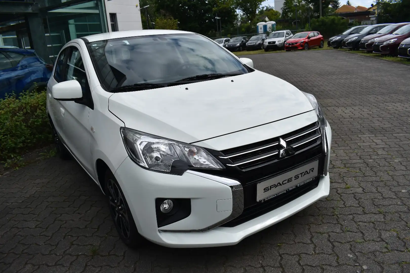 Mitsubishi Space Star Select+ 1.2 MIVEC 5-Gang Blanc - 2