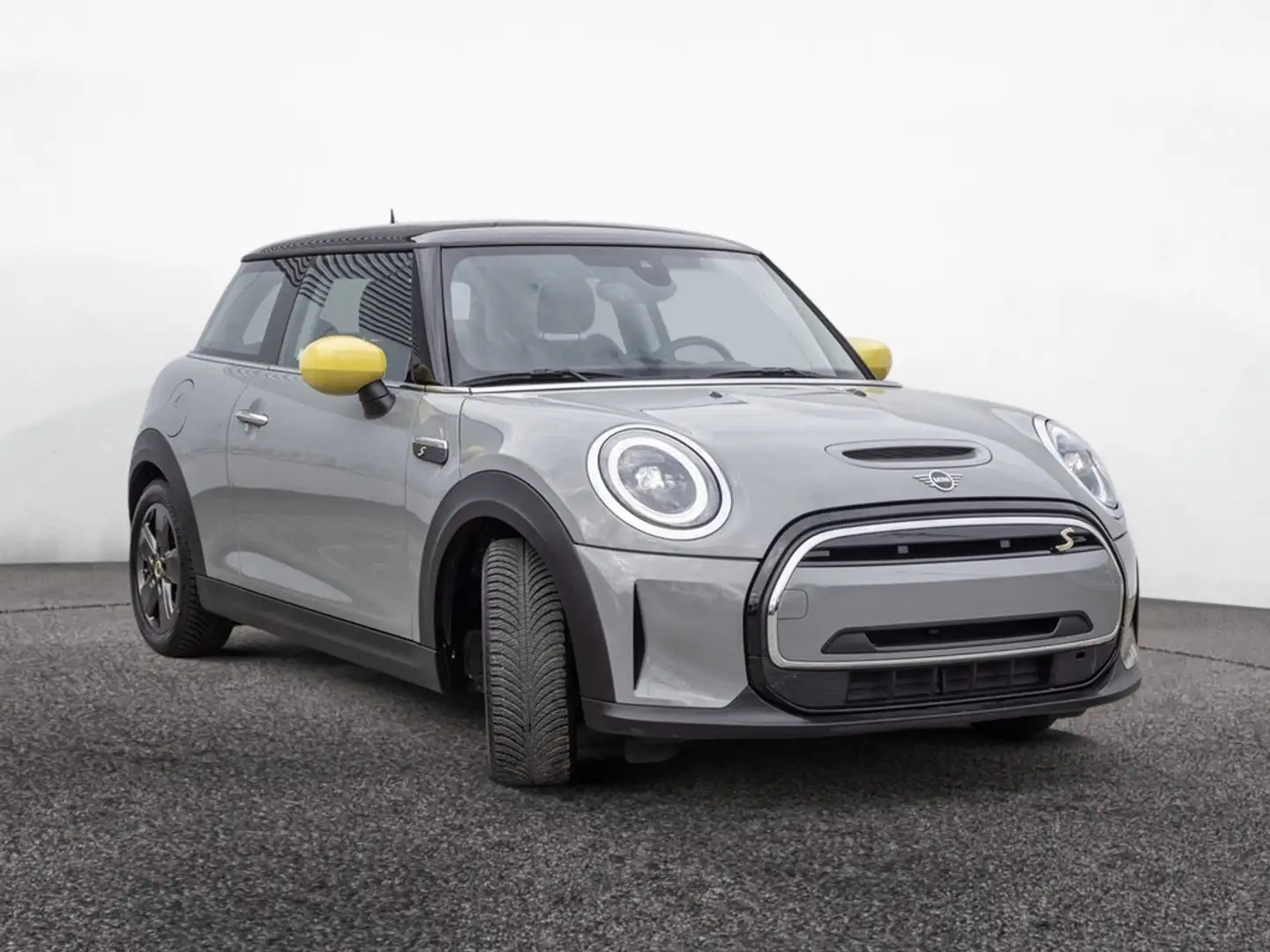 MINI Cooper SE Essential Trim LED+SITZHZG+PDC+KLIM Grau - 2