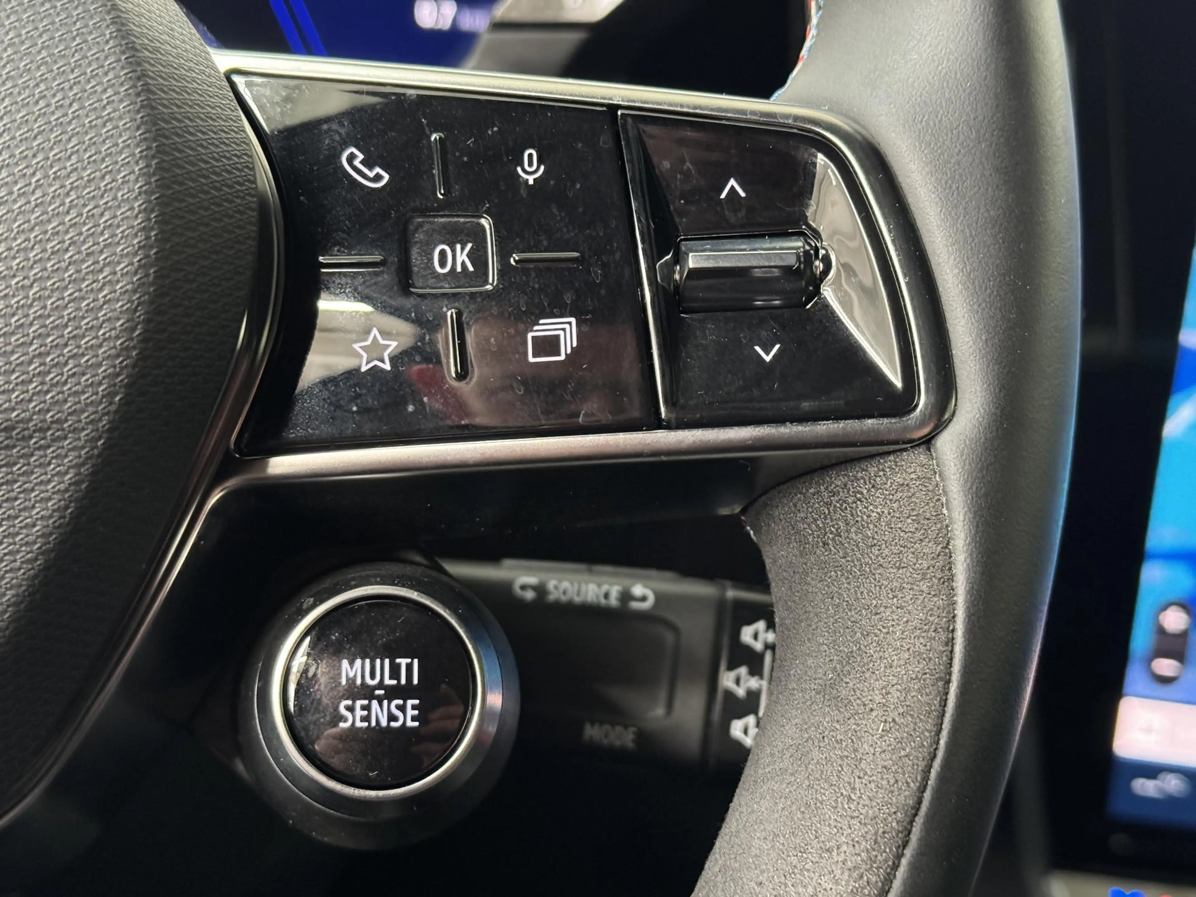 Renault Austral 1.2 E-Tech full hybrid 200 Techno Esprit Alpine | — photo 21