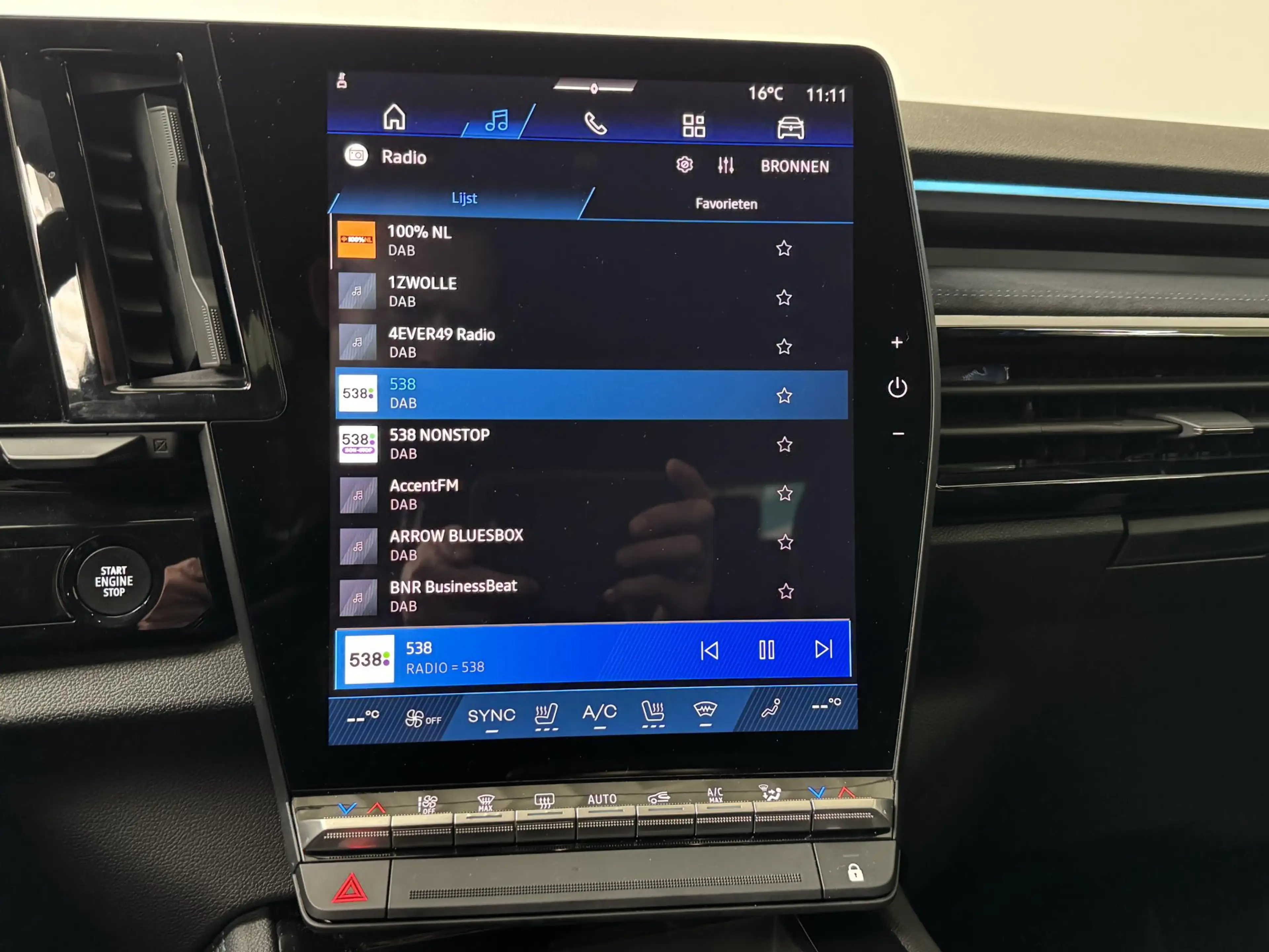 Renault Austral 1.2 E-Tech full hybrid 200 Techno Esprit Alpine | — photo 37