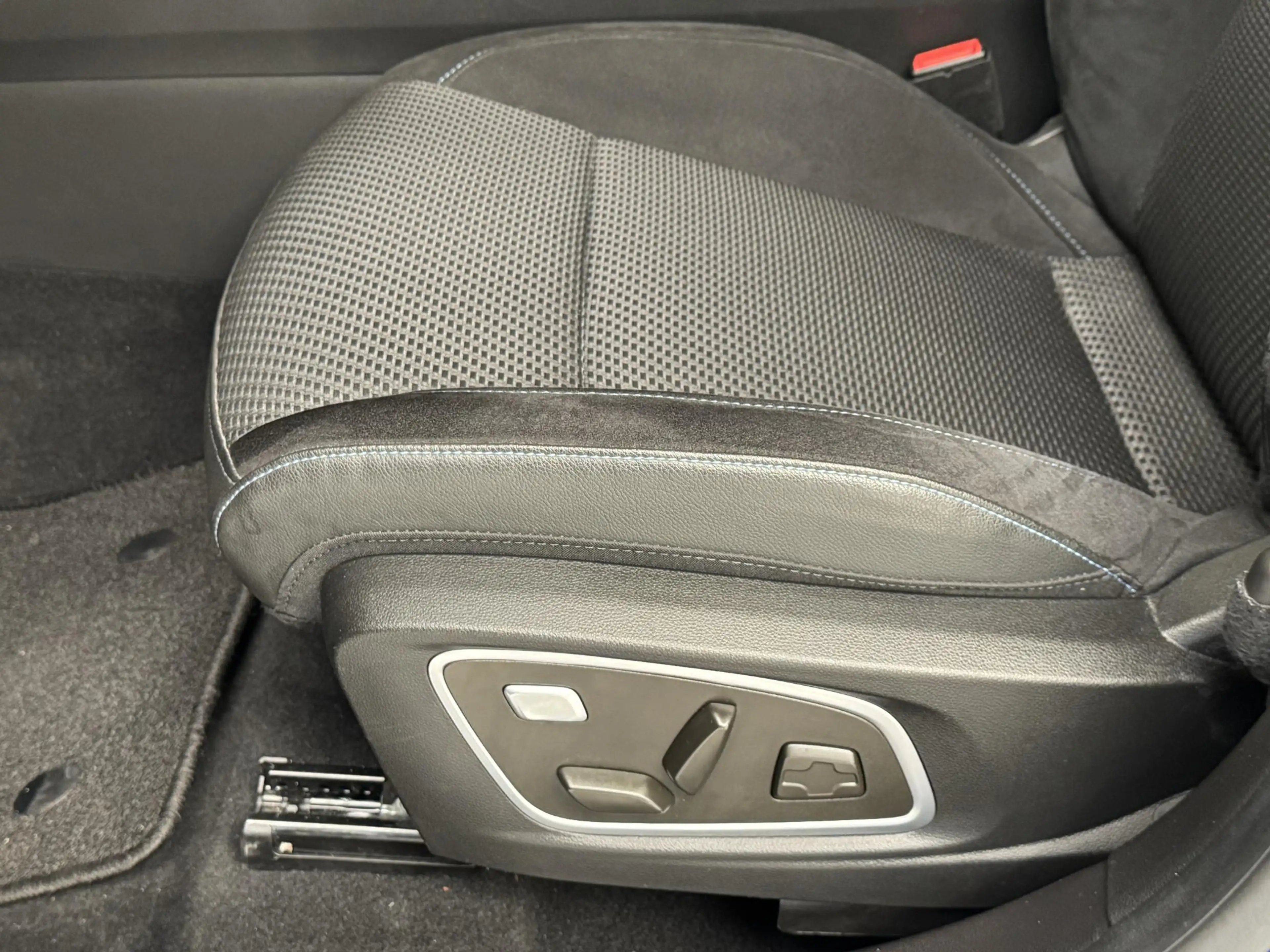 Renault Austral 1.2 E-Tech full hybrid 200 Techno Esprit Alpine | — photo 27
