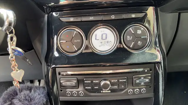 Citroen DS3 view 13