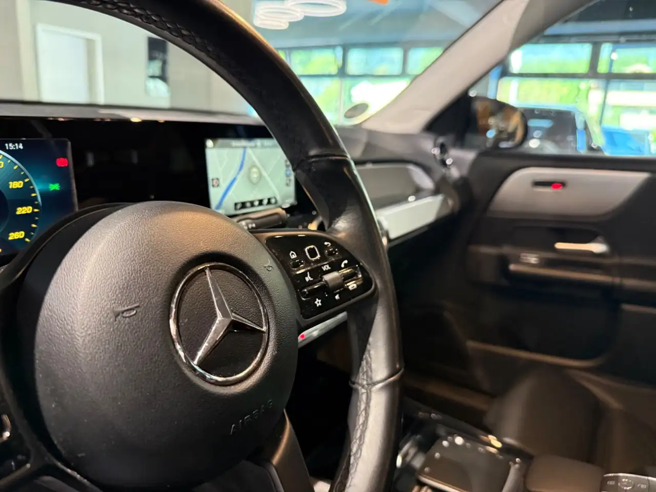 Mercedes-Benz GLB 220 GLB-Klasse GLB 220 d Style / AHK / NAVI / Soundsy Bild 21