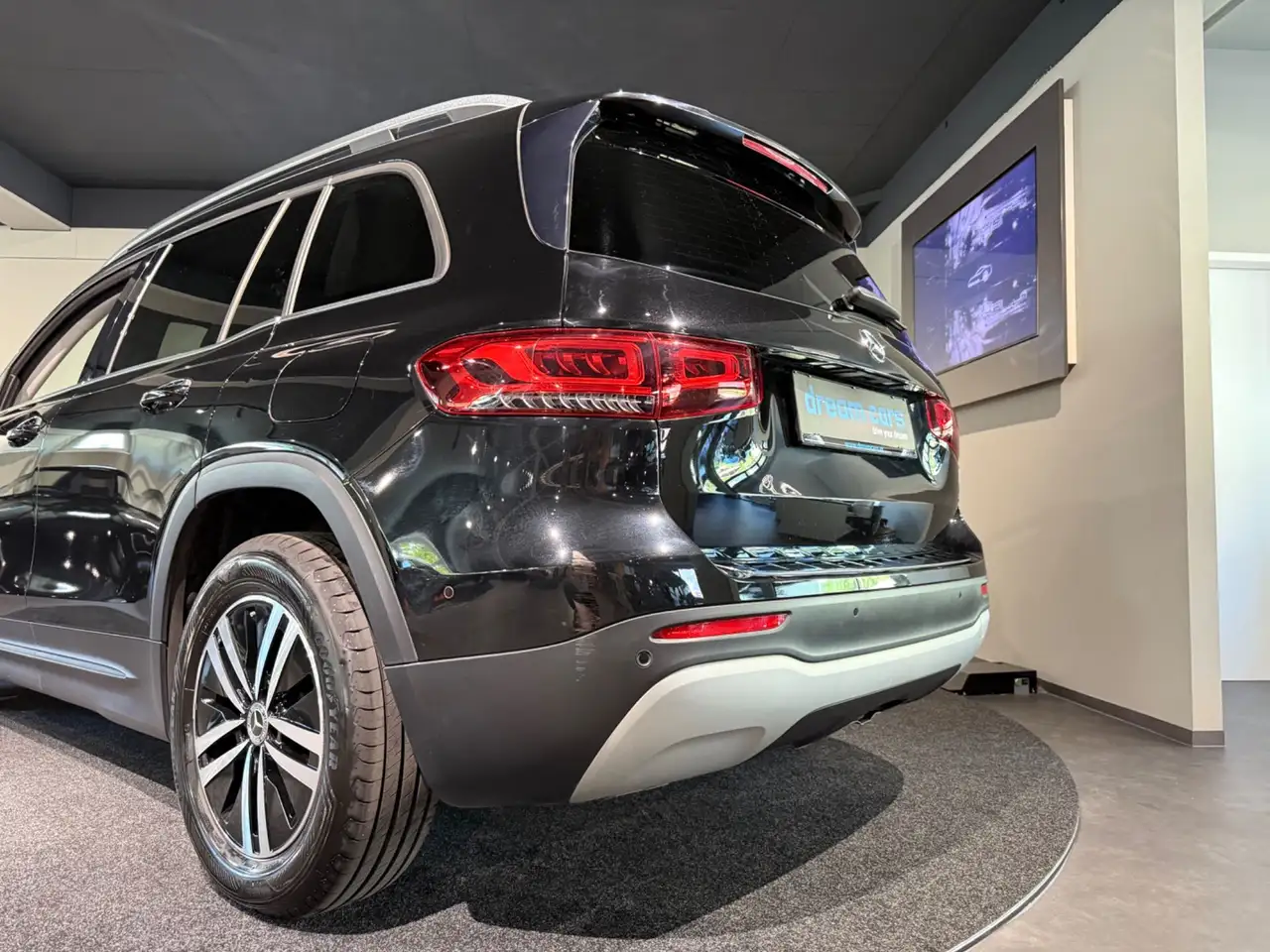 Mercedes-Benz GLB 220 GLB-Klasse GLB 220 d Style / AHK / NAVI / Soundsy Bild 8