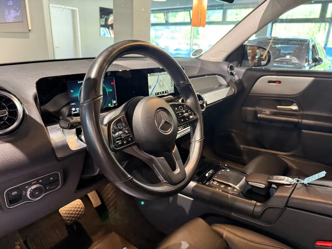 Mercedes-Benz GLB 220 GLB-Klasse GLB 220 d Style / AHK / NAVI / Soundsy Bild 17