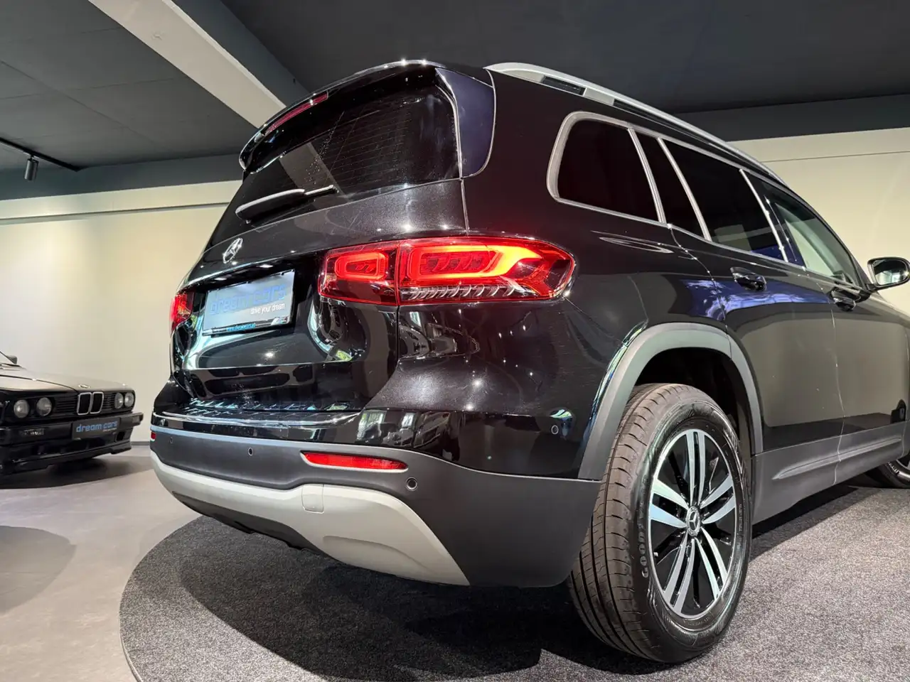 Mercedes-Benz GLB 220 GLB-Klasse GLB 220 d Style / AHK / NAVI / Soundsy Bild 7