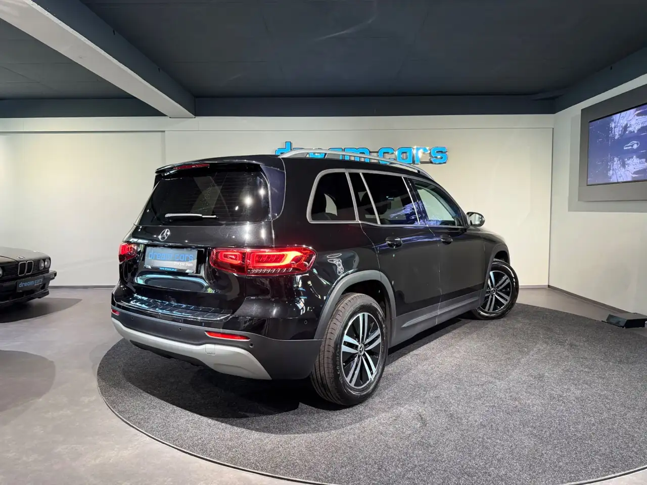 Mercedes-Benz GLB 220 GLB-Klasse GLB 220 d Style / AHK / NAVI / Soundsy Bild 2