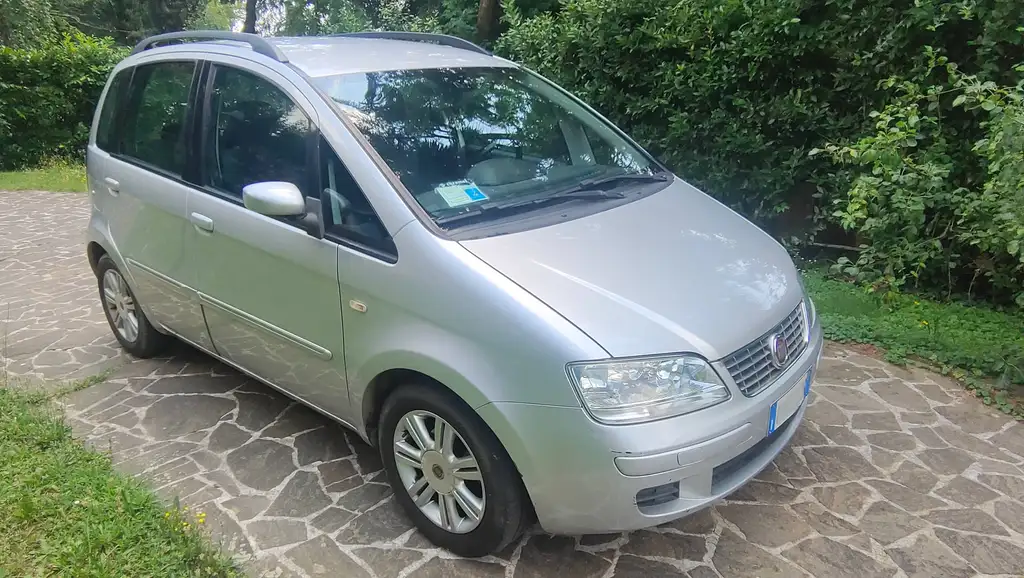 Fiat Idea 2009 из Европы — купить под ключ