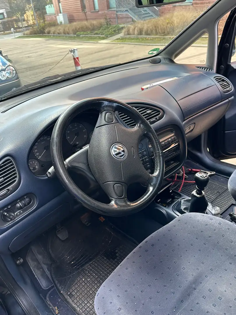 Volkswagen Sharan Sharan 1.8 5V Turbo Comfortline Family Schwarz - 2