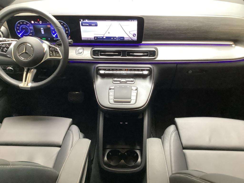 Mercedes-Benz EQV 300