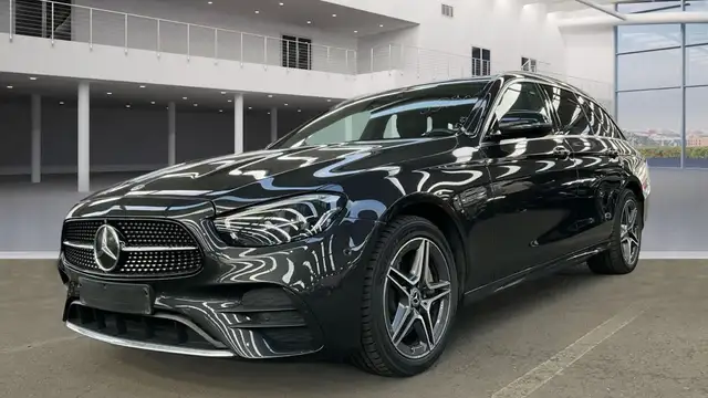 Mercedes-Benz E 300 de AMG 2x HUD*360*Alcantara*LED*DAB*Navi+