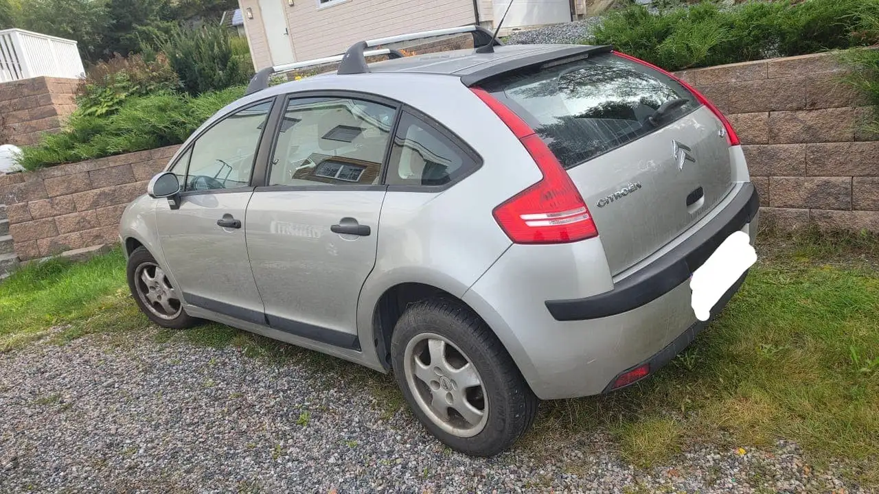 Citroen C4 Berline — photo 3