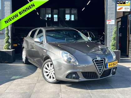 Alfa Romeo Giulietta 1.4 T Distinctive|Leer|Climate|1e eig