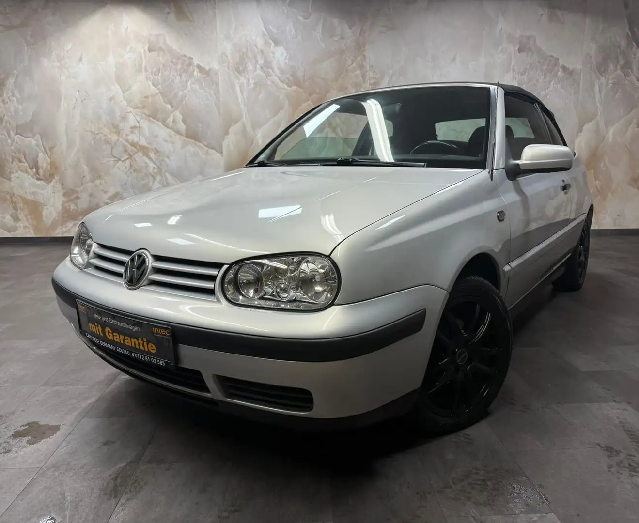 Volkswagen Golf 1.6 Cabrio+Scheckheft+Tüv Au Neu+TOP Silber - 1