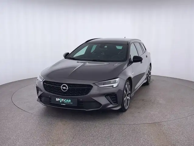Opel Insignia GSi 4x4 2.0*NAVI*SHZ*RFK*uvm
