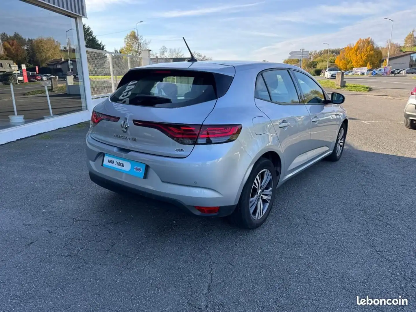 Renault Megane Mégane IV Berline Blue dCi 115 Evolution Gris - 2