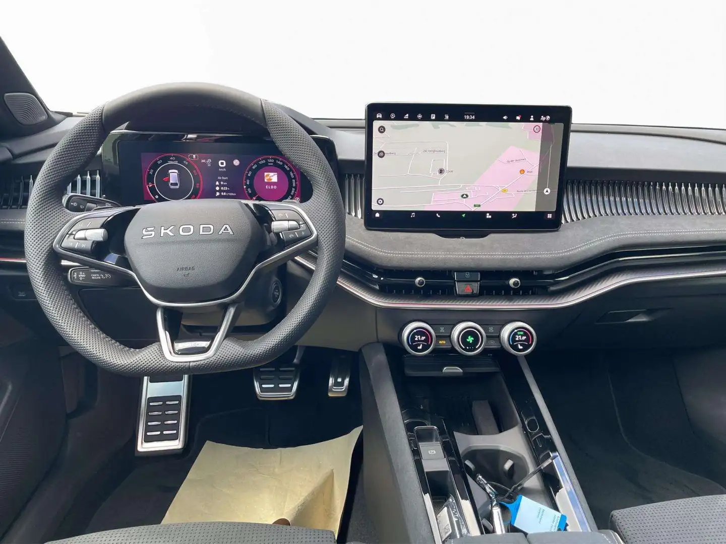 Skoda Superb Sportline Rouge - 2