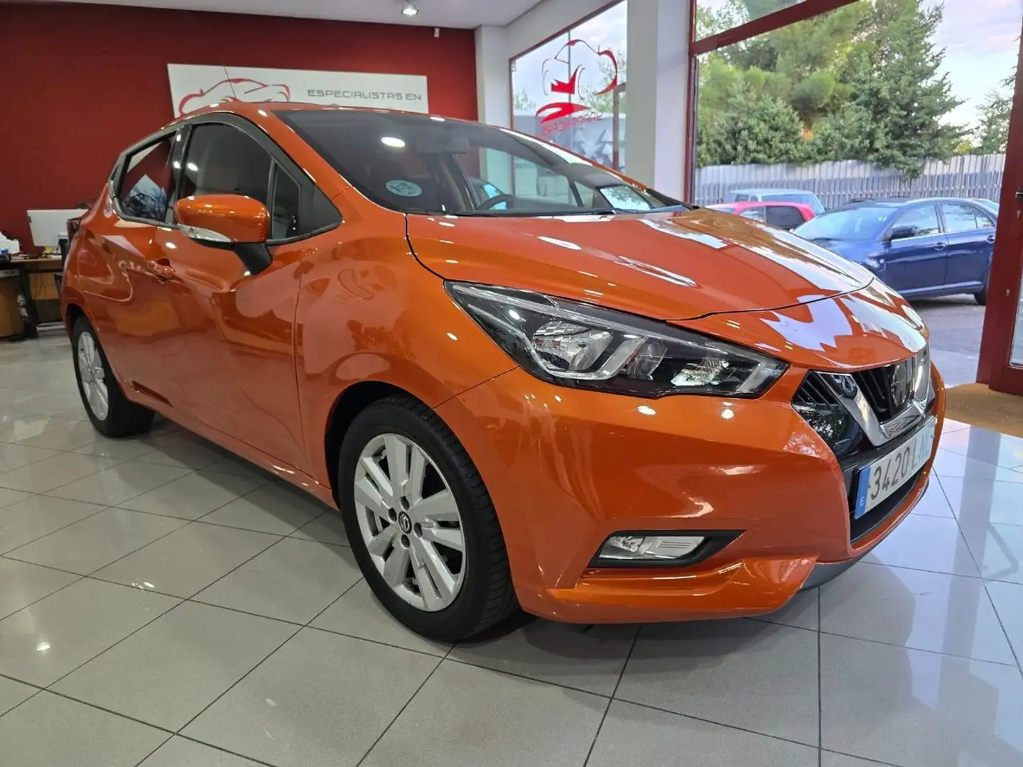 Nissan Micra IGT 68 kW 92 CV E6DF Acenta Naranja - 1