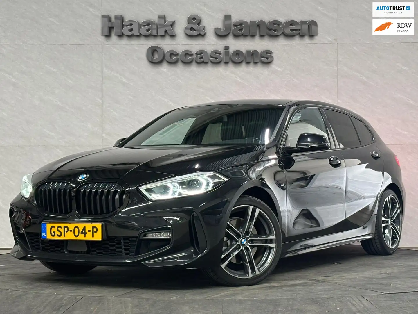 BMW 118 1-serie 118i Executive - M sport - Trekhaak - Lede Noir - 1