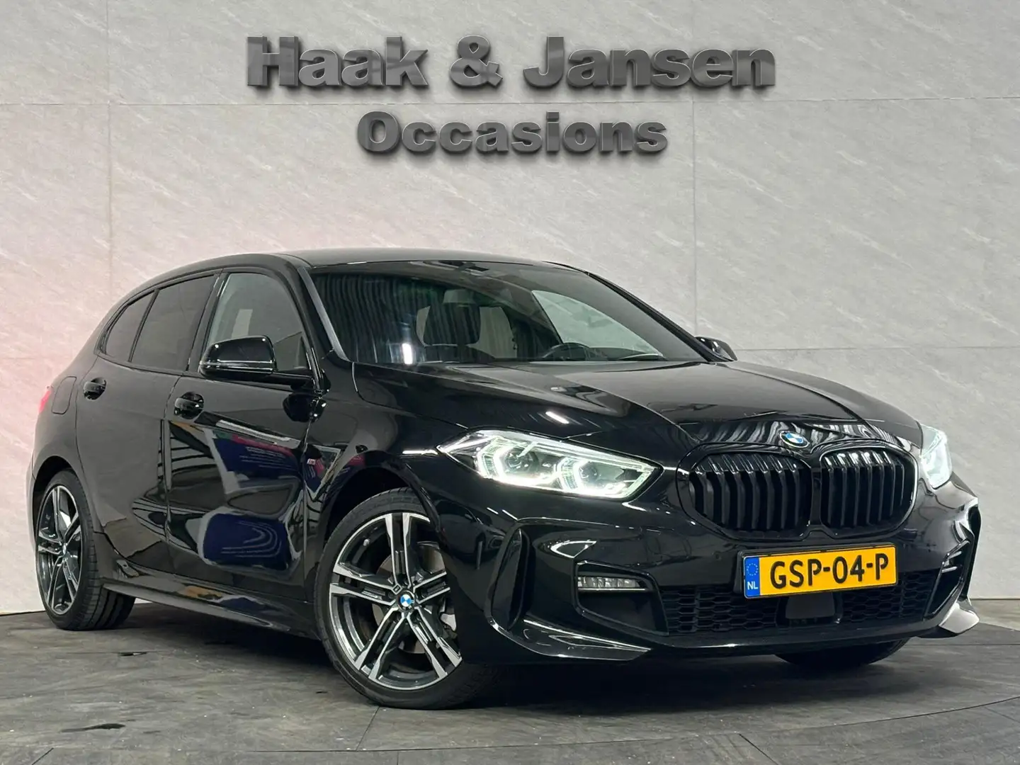 BMW 118 1-serie 118i Executive - M sport - Trekhaak - Lede Noir - 2
