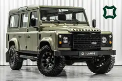 Land Rover Defender 2026