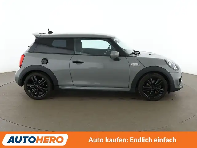 Mini Hatch view 7
