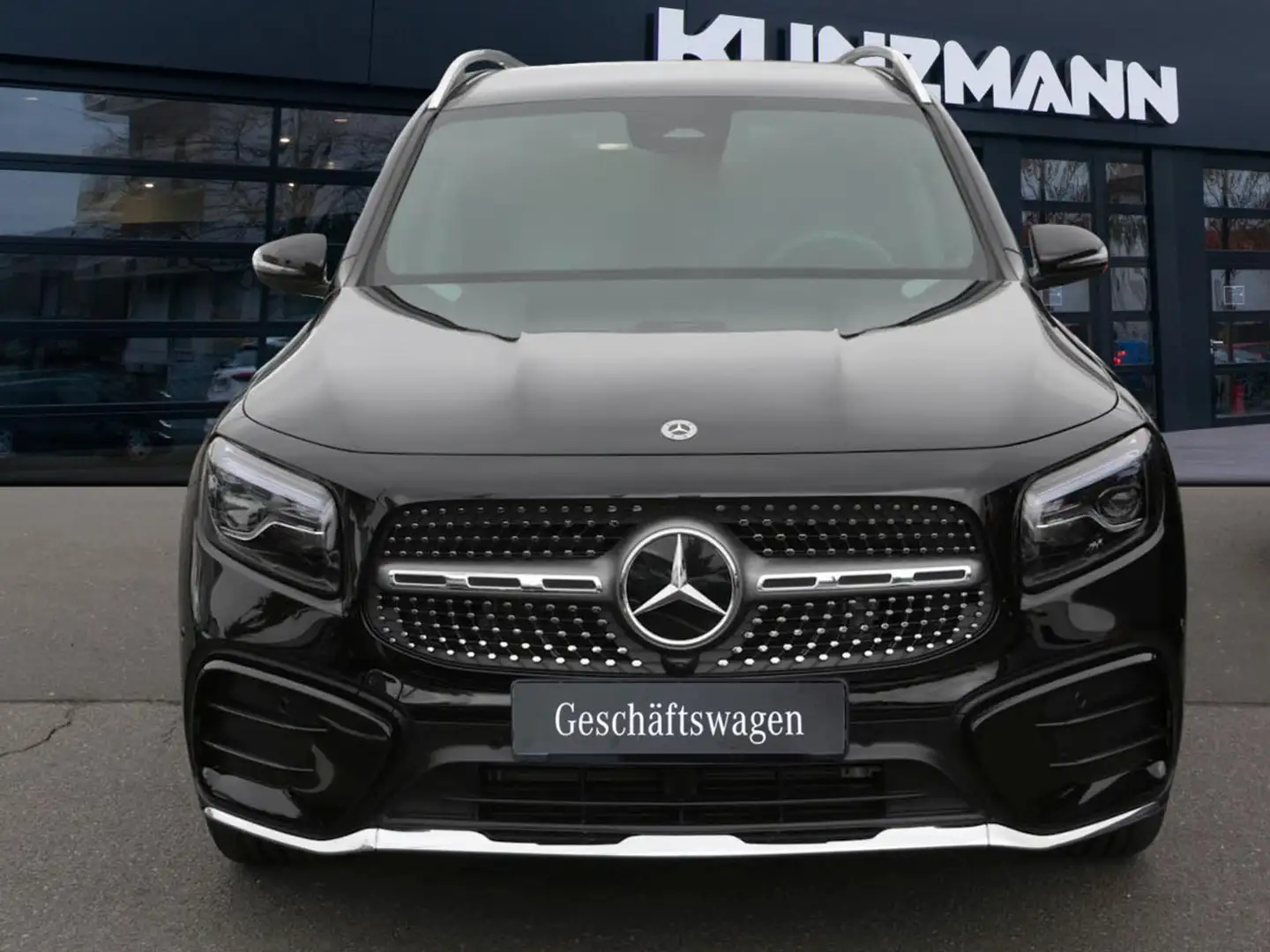 Mercedes-Benz GLB 200 d AMG MBUX Navi Kamera Winter-Paket Schwarz - 2