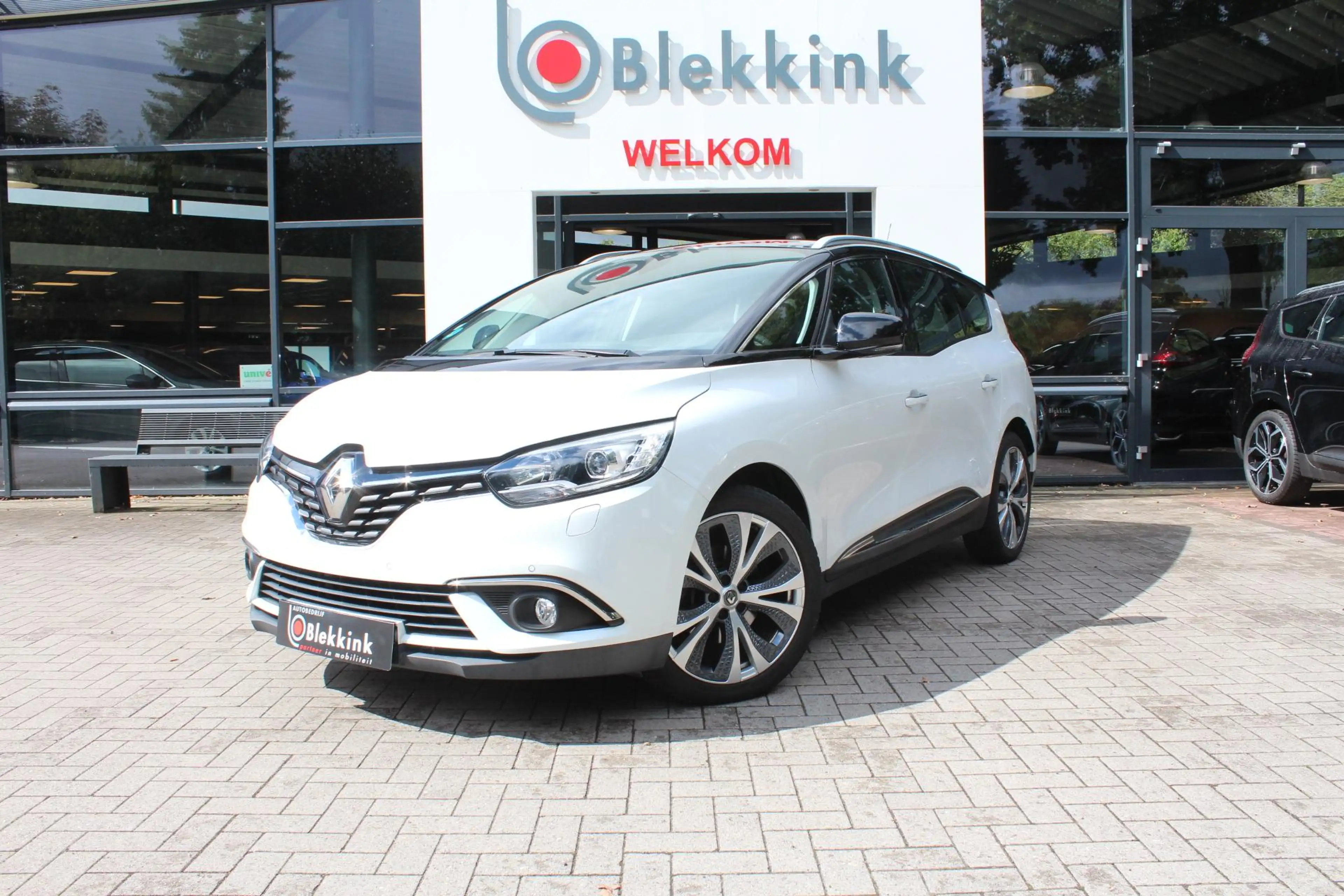 Renault Grand Scenic 1.3 TCe Intens 140 pk, Winterpakket, Trekhaak, 185 — photo 2