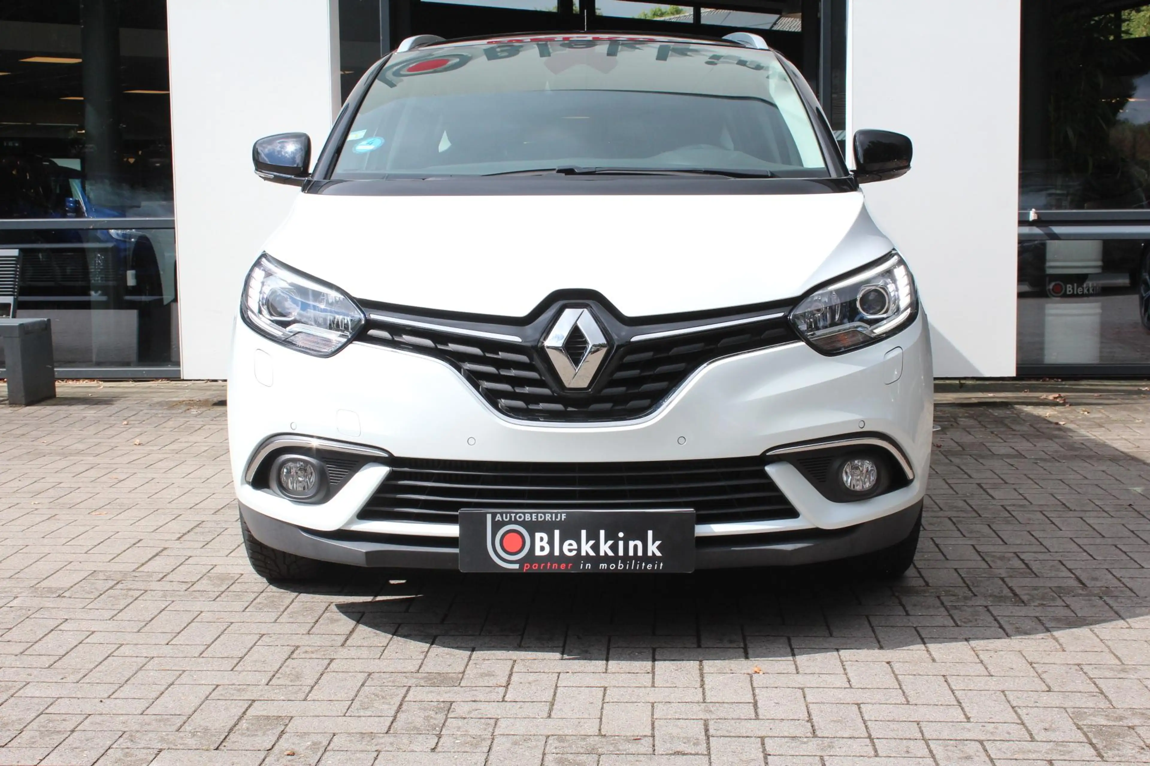 Renault Grand Scenic 1.3 TCe Intens 140 pk, Winterpakket, Trekhaak, 185 — photo 6