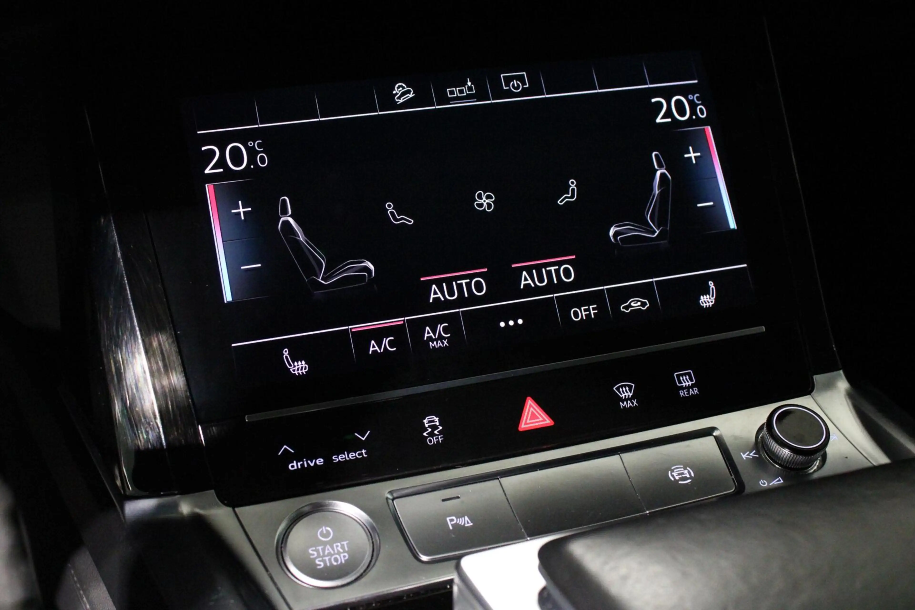 Audi e-tron 50 quattro 71 kWh | 91,2% SoH | PANO | TRKHAAK | — photo 23