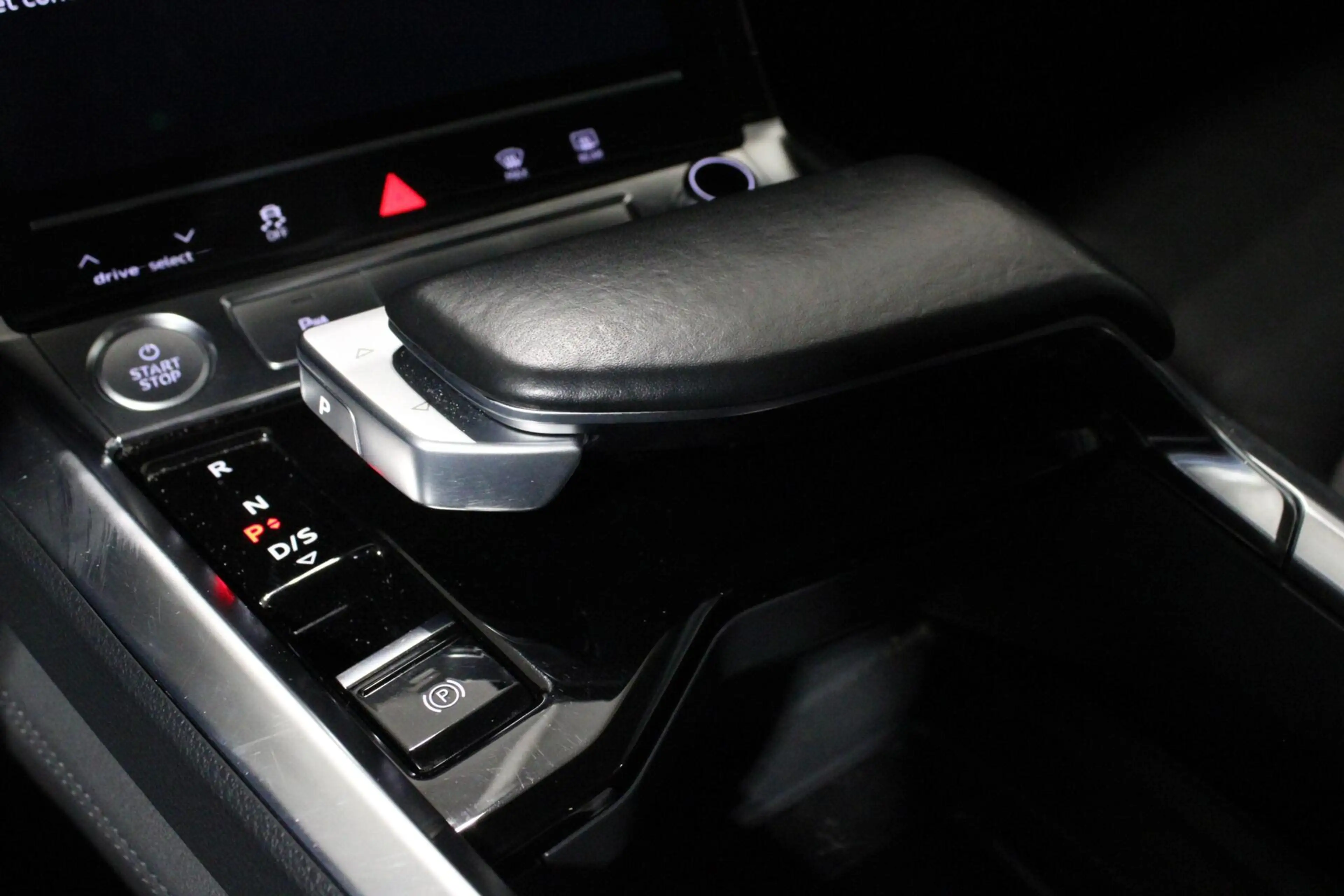 Audi e-tron 50 quattro 71 kWh | 91,2% SoH | PANO | TRKHAAK | — photo 24