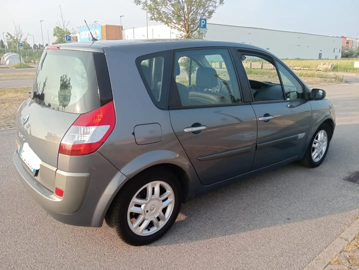 Renault Scenic Scenic 1.9 dci Exception 130cv fap Grigio - 2