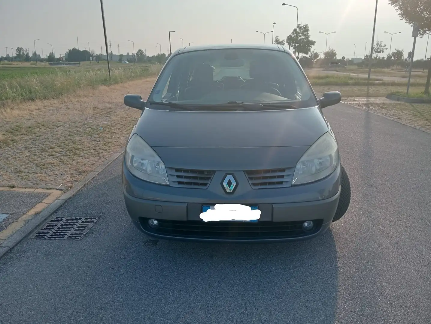 Renault Scenic Scenic 1.9 dci Exception 130cv fap Grigio - 1
