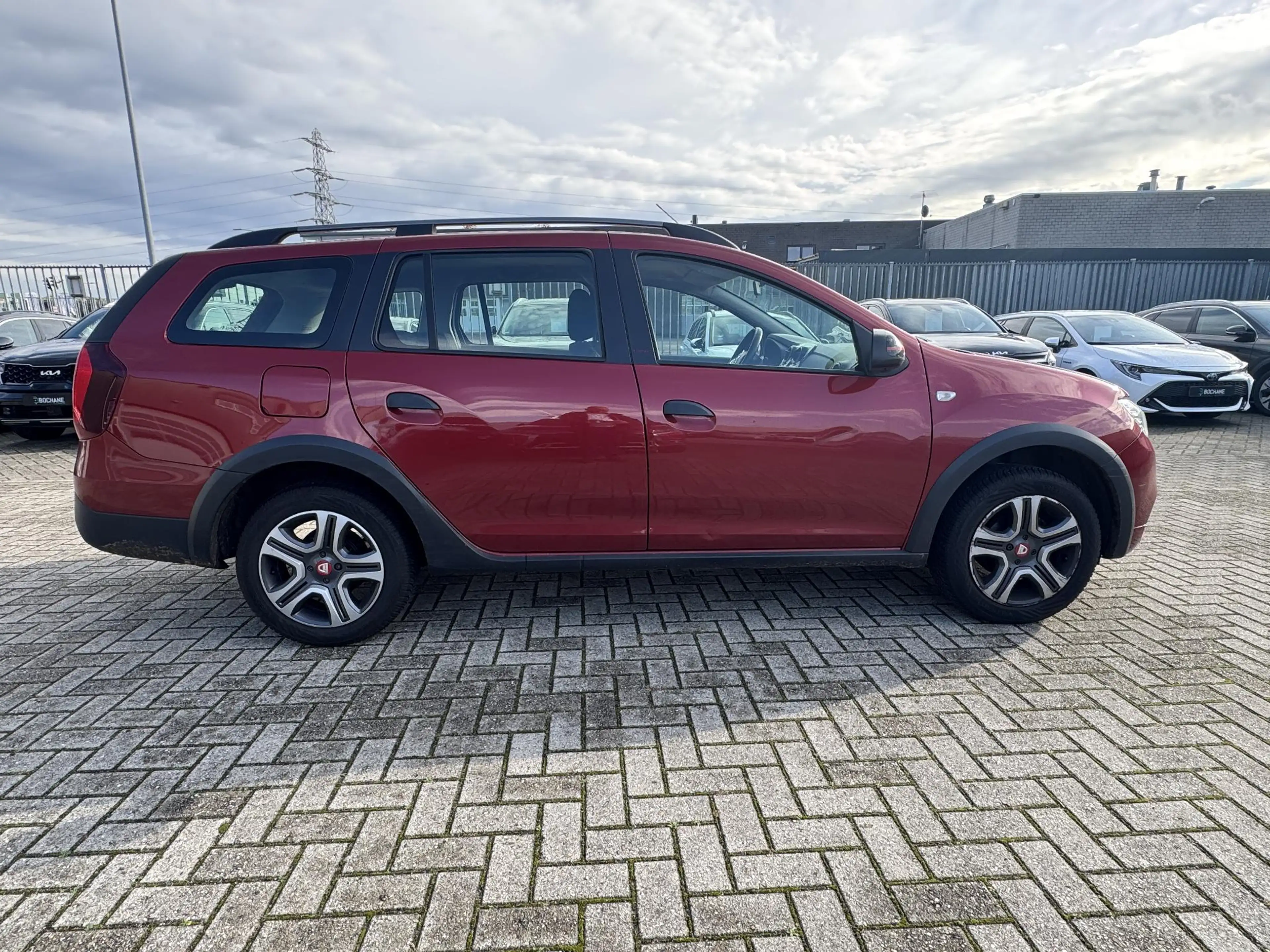 Dacia Logan MCV 0.9 TCe Tech Road | Trekhaak | Navigatie | Par — photo 19
