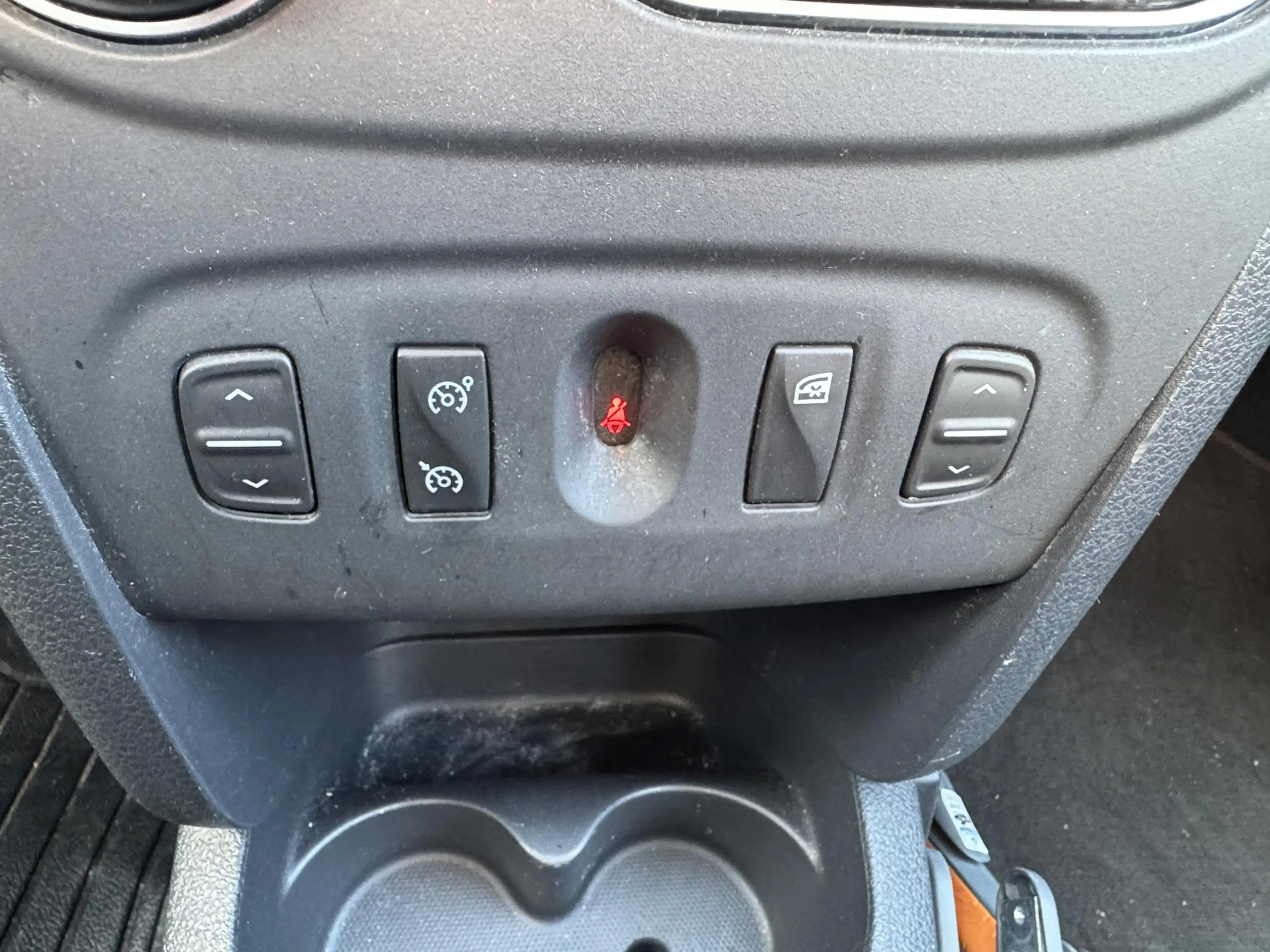 Dacia Logan MCV 0.9 TCe Tech Road | Trekhaak | Navigatie | Par — photo 13