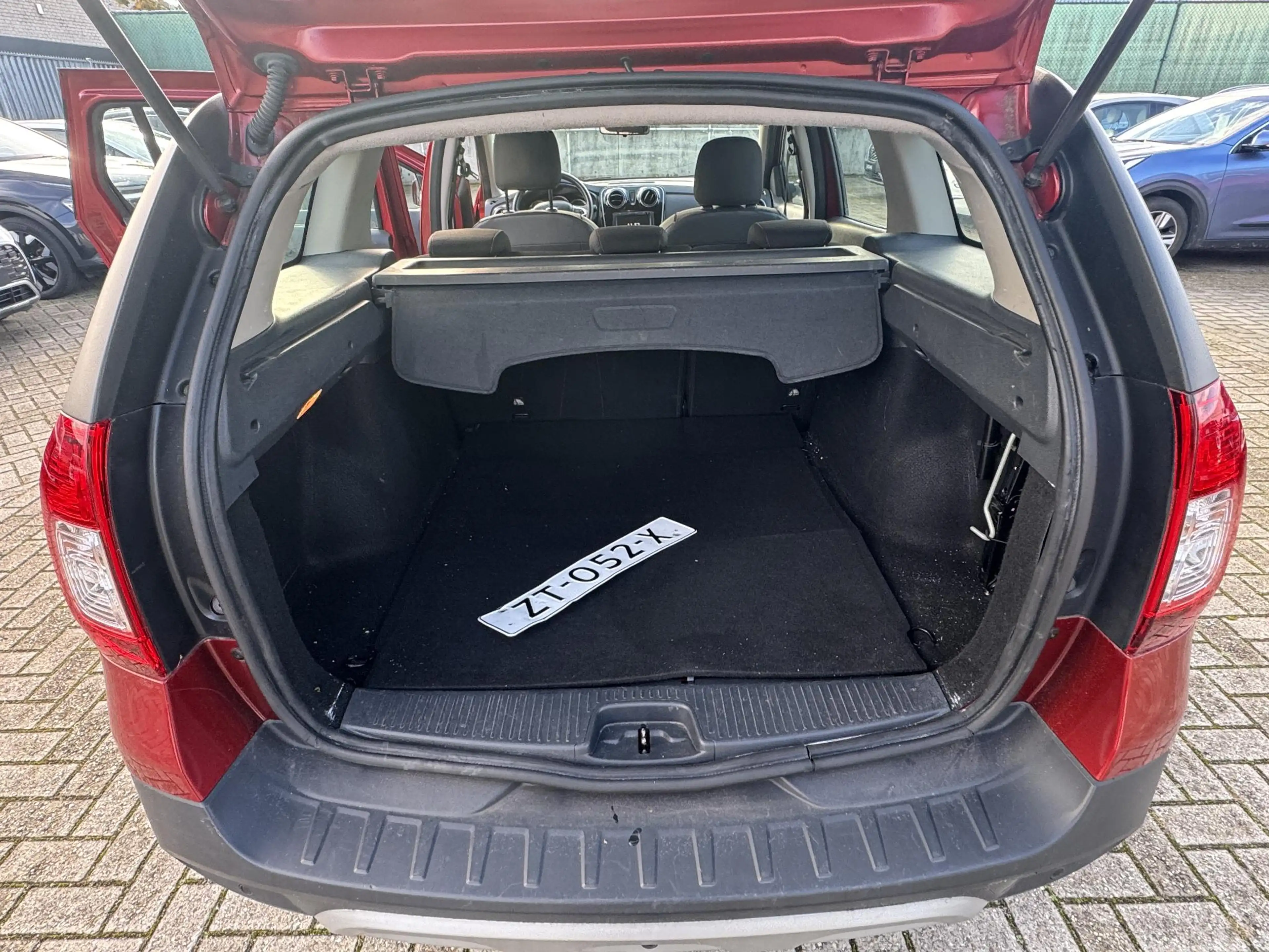 Dacia Logan MCV 0.9 TCe Tech Road | Trekhaak | Navigatie | Par — photo 8