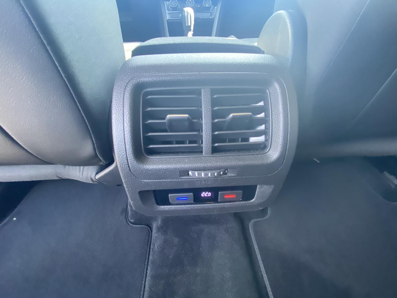Volkswagen Touran 1.5 TSI DSG HIGHLINE LED+AHK+NAVI+DAB+SHZ — photo 11