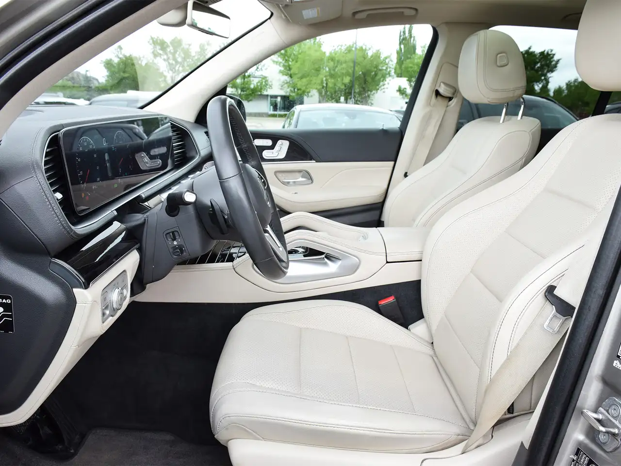 Mercedes-Benz GLE снимка Mercedes-Benz GLE