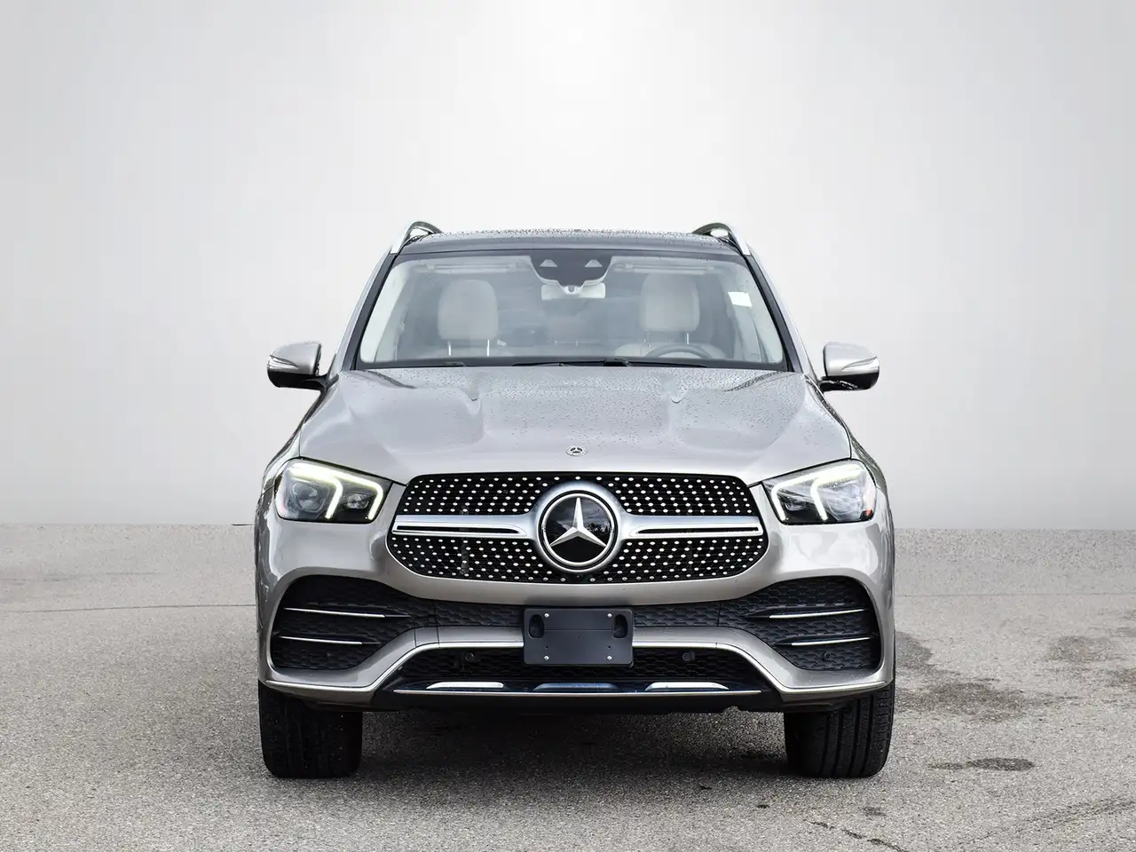 Mercedes-Benz GLE снимка Mercedes-Benz GLE
