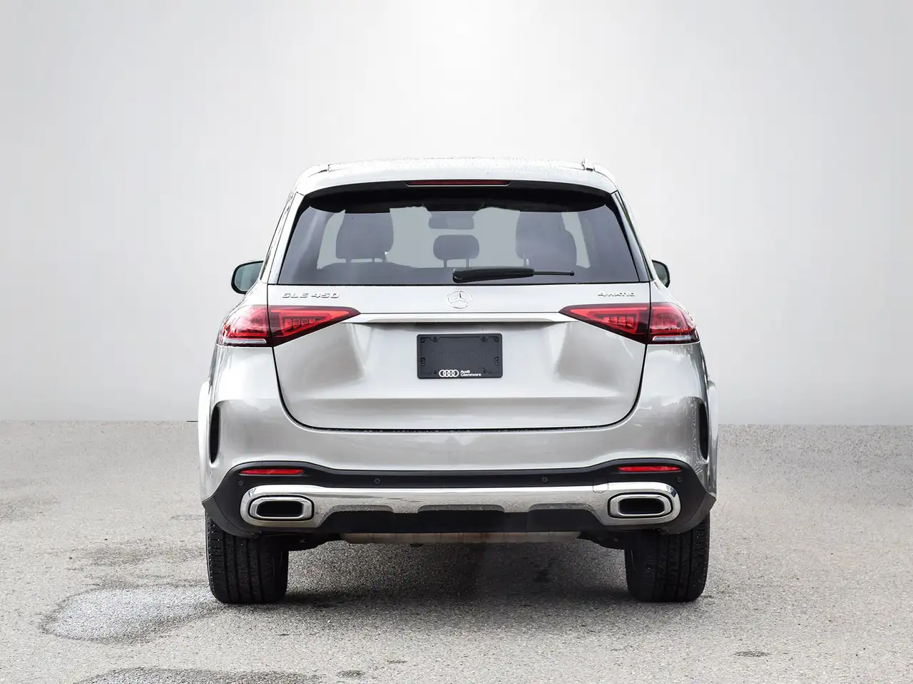 Mercedes-Benz GLE снимка Mercedes-Benz GLE