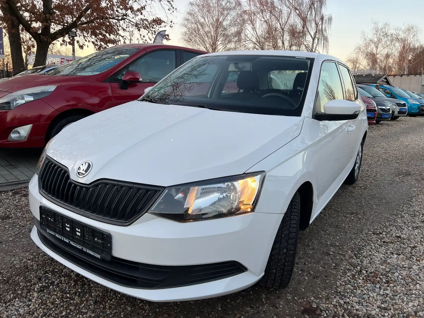 Skoda Fabia Active Blanc - 1